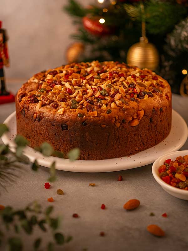 Eggless Tutti Frutti Cake