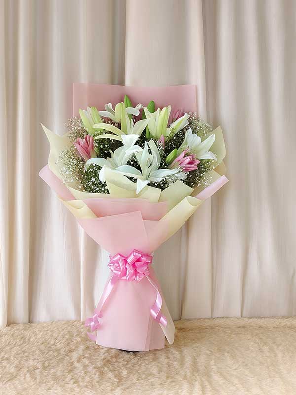 Royal Charm Bouquet