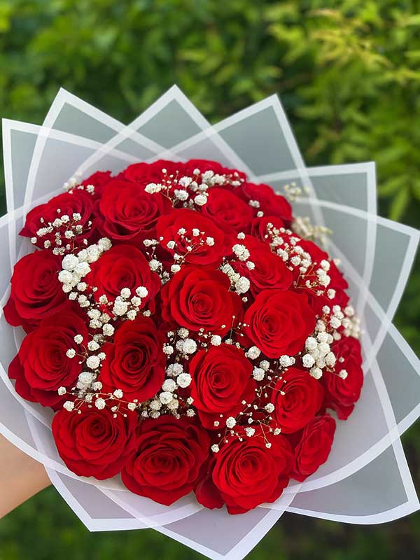 Classic 30 Red Roses Bouquet