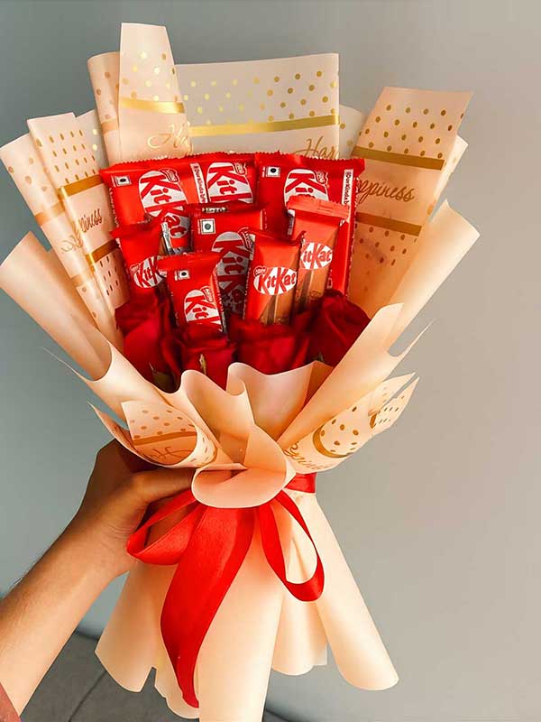 Mini Red & Chocolate Bouquet