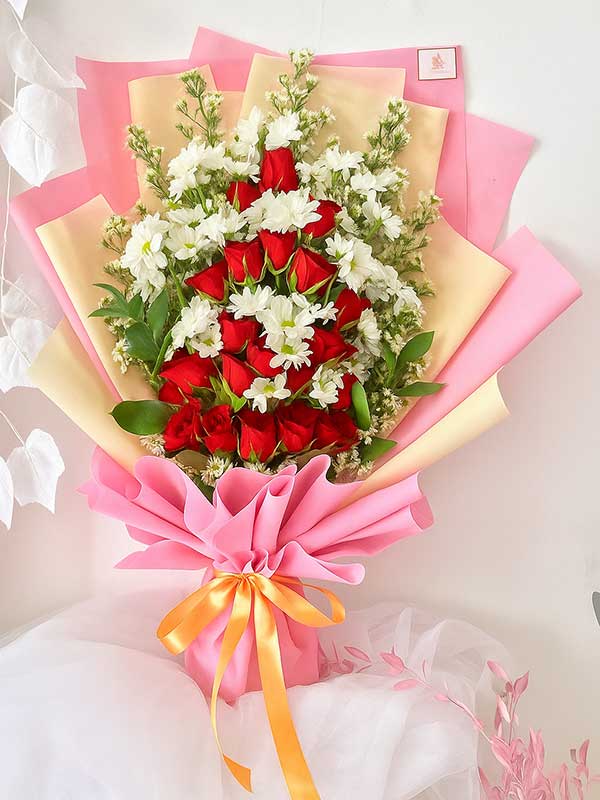 Golden Grace Bouquet
