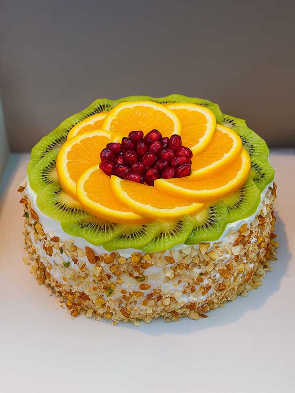Mix Fruit Crown Cake