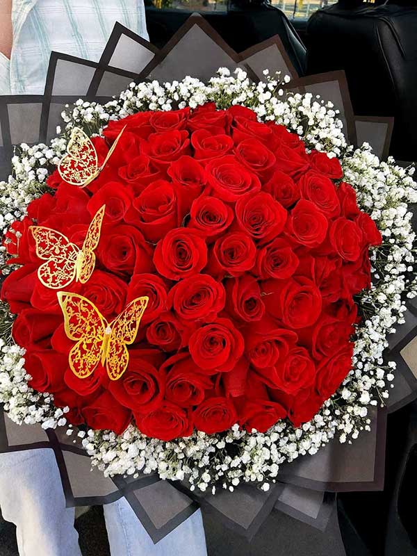 Red Roses with Butterfly