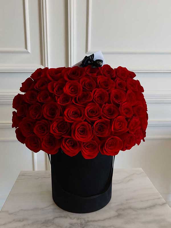 Crimson Elegance Bucket