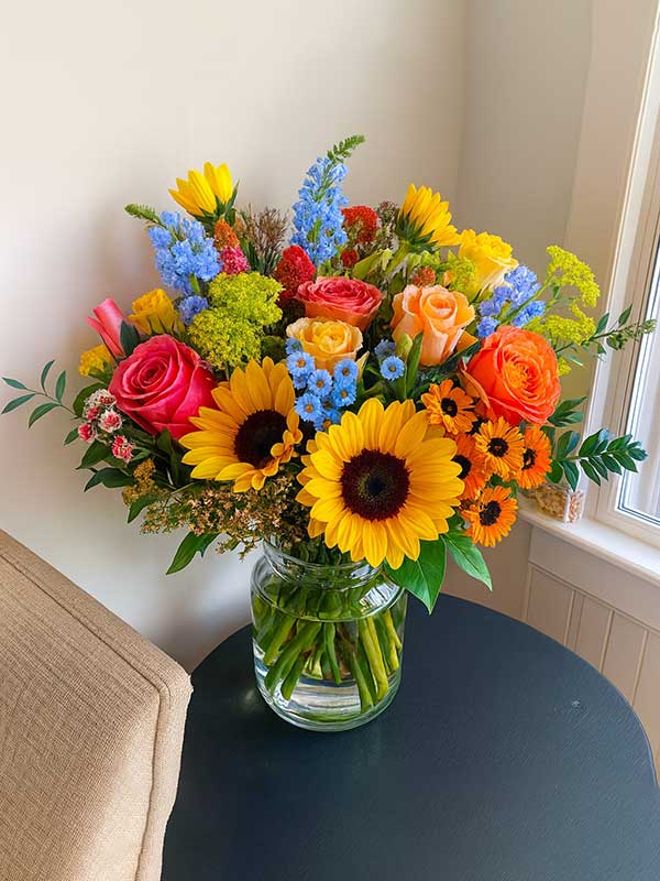 Glass Pot Mixed Bouquet