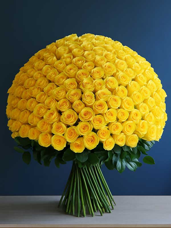 Premium Yellow Rose Bunch