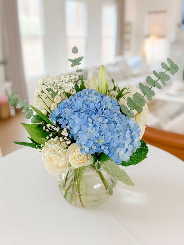 Hydrangea Lily Vase
